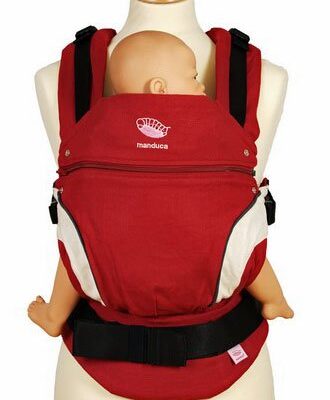 manduca classic baby carrier in red front view carrying doll