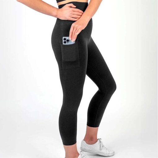 supacore kathy 7/8 leggings showing pocket